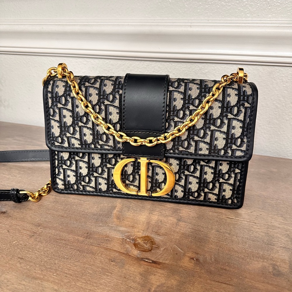 Like new Christian Dior 30 Montaigne chain bag!!!